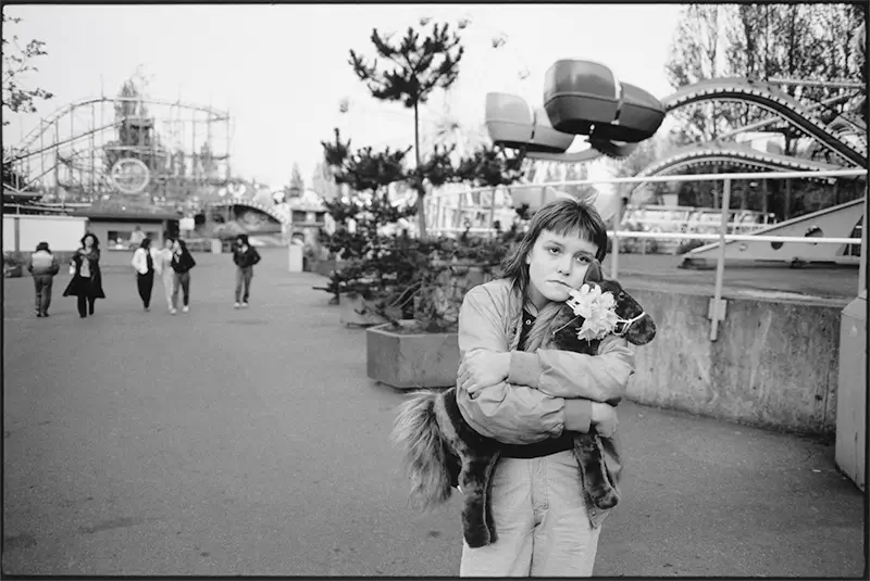 Mary Ellen Mark: A Seattle Family, 1983-2014