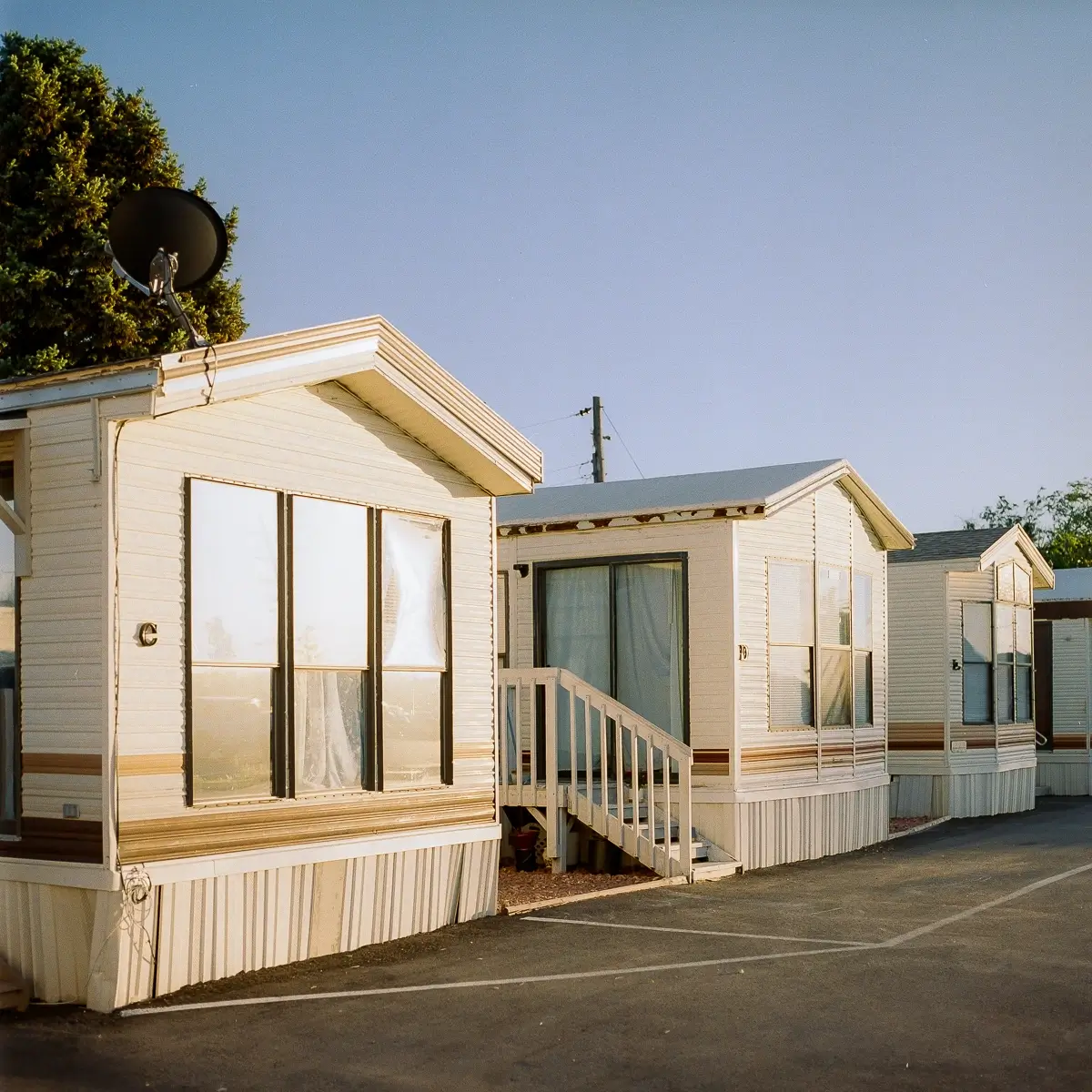 Mobile Homes<p>© Marvin Anani</p>