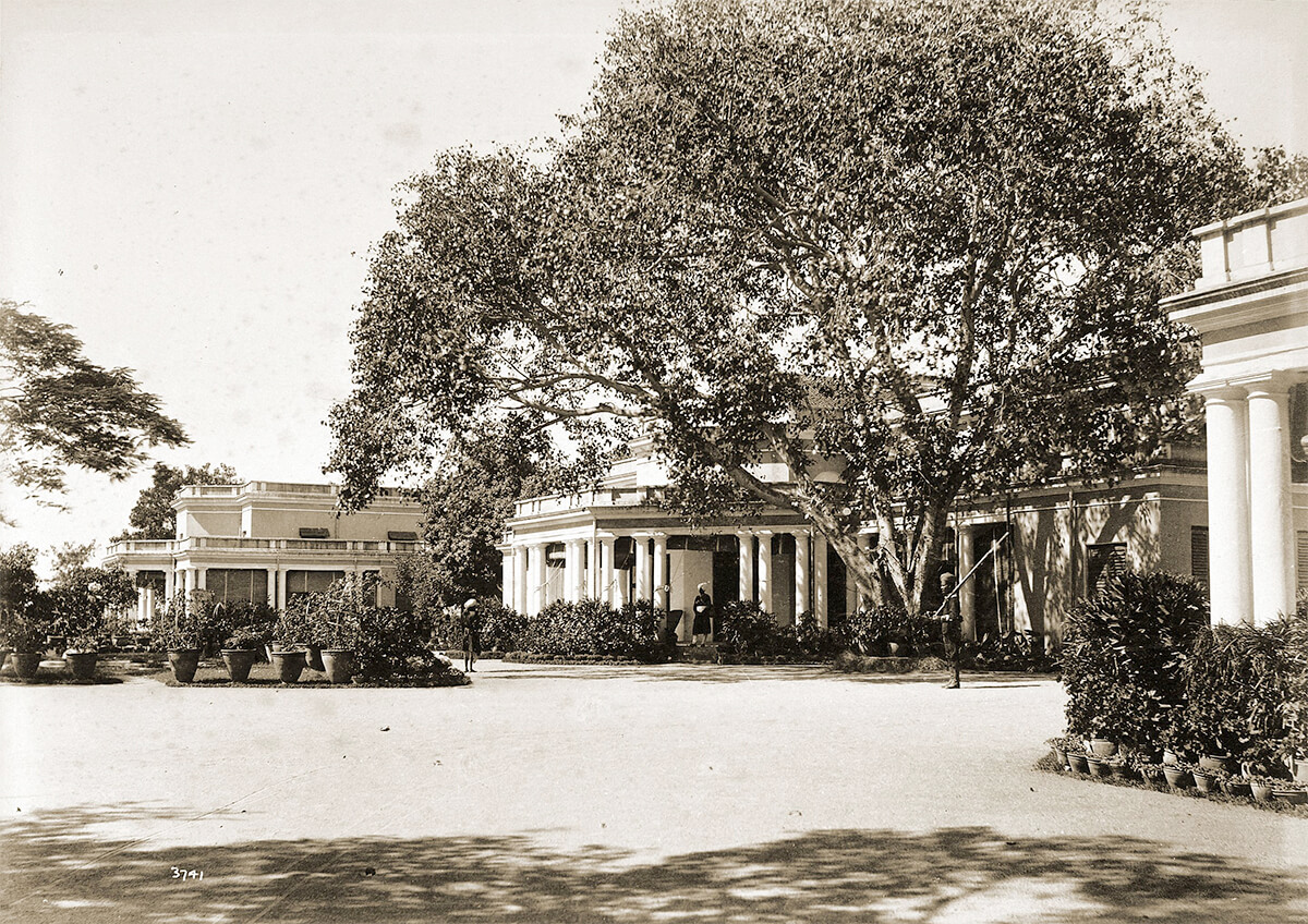 Rashtrapati Nilayam, Hyderabad, then Residency House circa 1892<p>© Lala Deen Dayal</p>