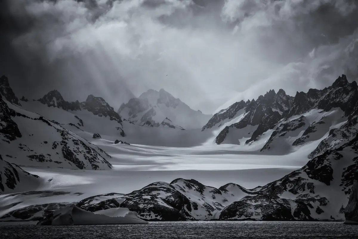  Shadows of Drygalski Fjord<p>© Debbie McCulliss</p>